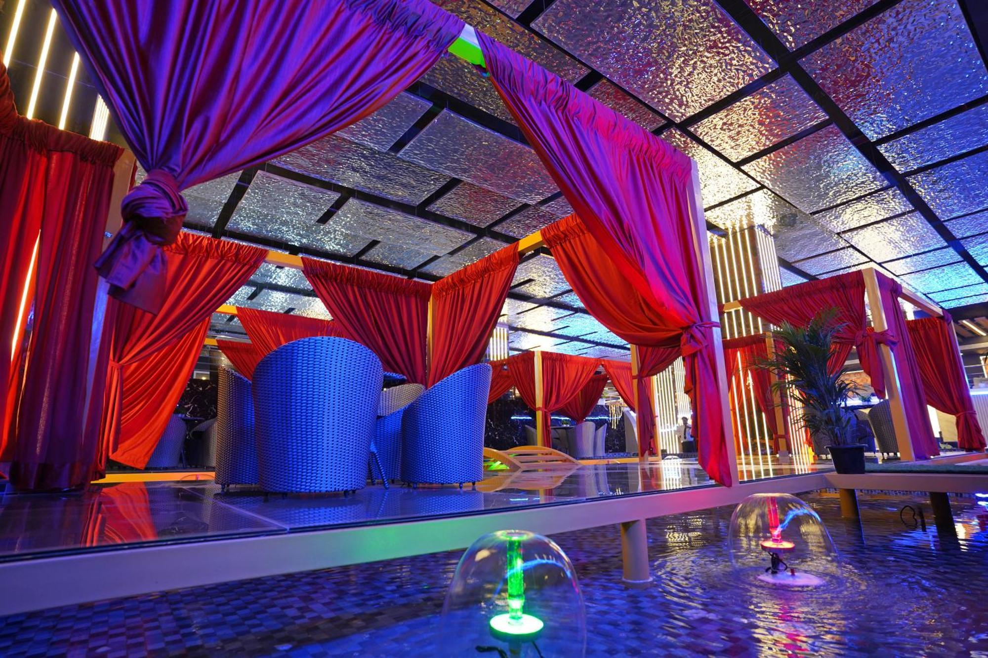 Hotel Essotto Recreation Hub Bangalore Esterno foto
