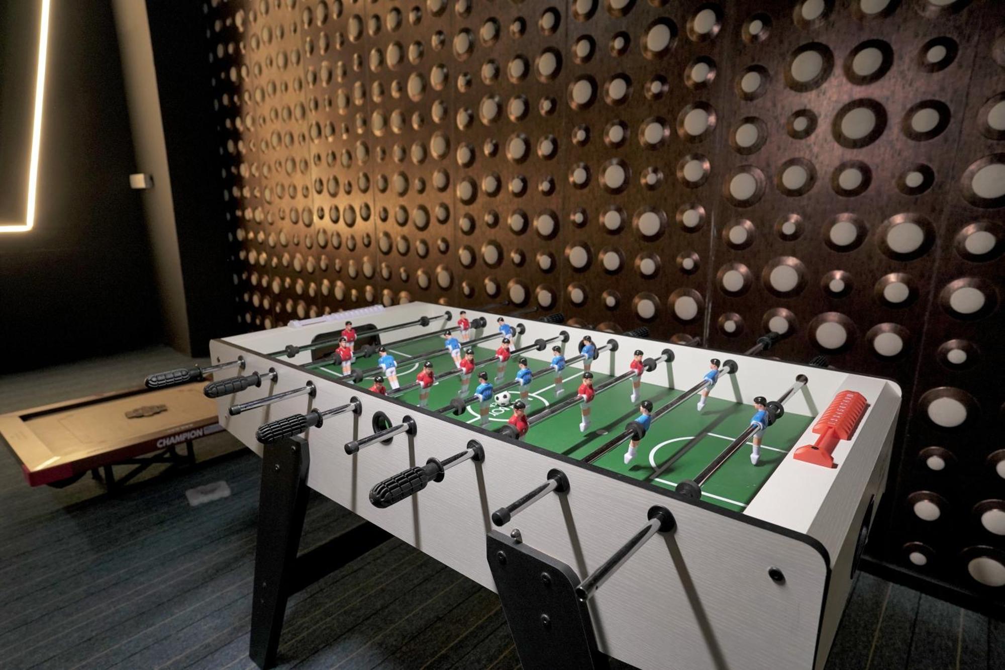 Hotel Essotto Recreation Hub Bangalore Esterno foto